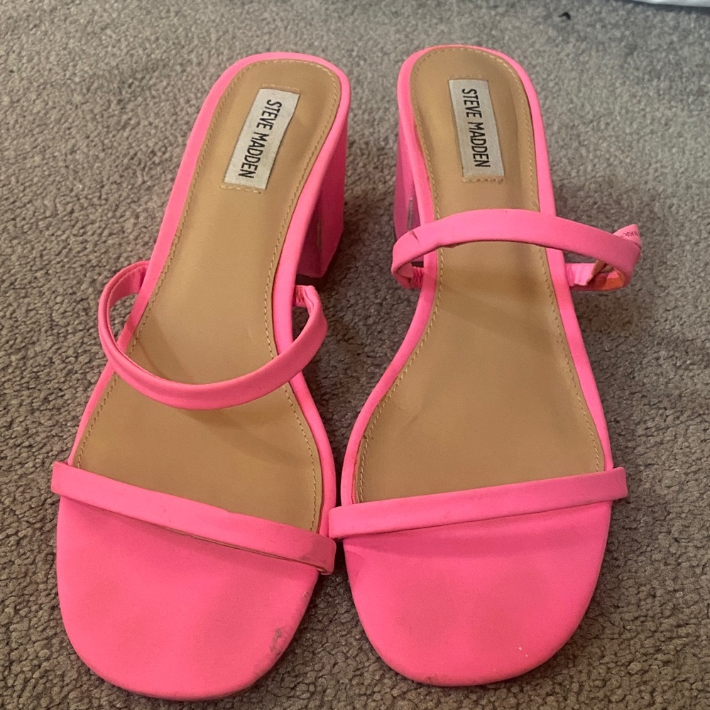 Steve Madden Pink Heels Sleek Design